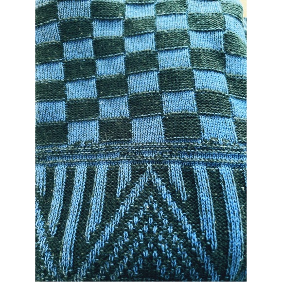 Vintage 90s blue and black Sweater - Picture 6 of 8